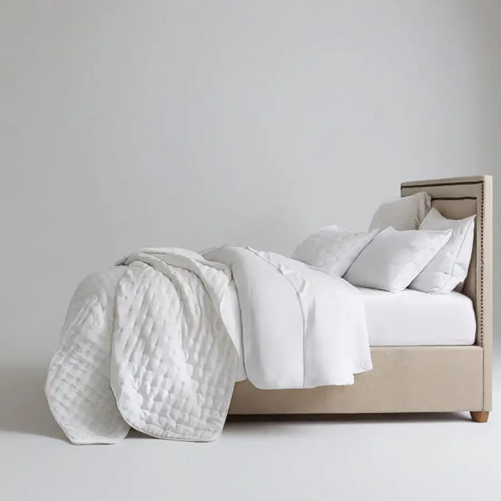 TUFTED™ QUILT - BLACK & PURPLE - Kuwait